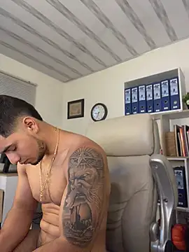 Chatroom XXX en direct de Dimitri_Colleman