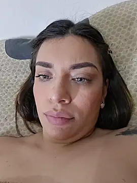 AmaiaSalvatore Show in webcam
