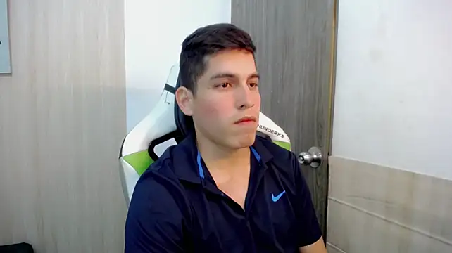 Chat XXX en directo de luxury_group