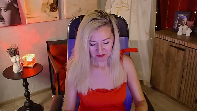 Chatroom XXX en direct de DonnaSmitth