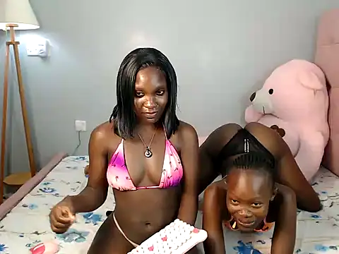 LunaDarlin 라이브 XXX 채팅