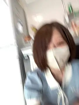kurage_kura_'s Live XXX Chat