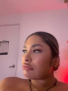 Kendall__evanss: онлайн-секс-чат