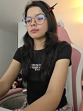 azumiichan Adlı Modelin Canlı XXX Sohbeti