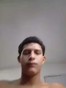 master_badboy Show in webcam