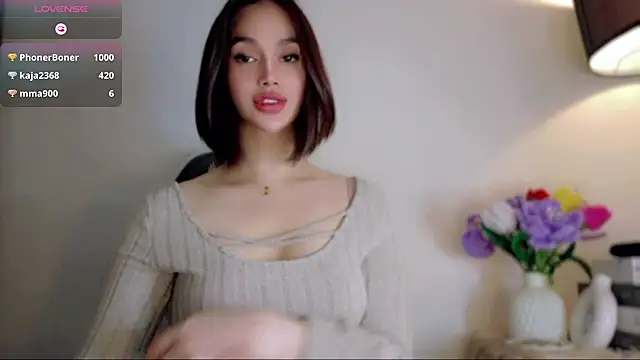 Anna_HollyDoll ওয়েবক্যাম শো