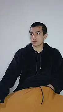 Thick_Cock élő XXX-chatje
