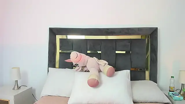 Exotic__April Webcamshow
