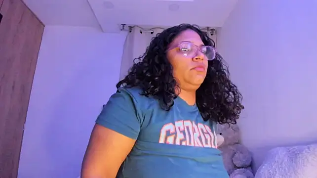 iriss_25's Live XXX Chat
