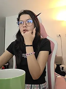 azumiichan Chat XXX in diretta