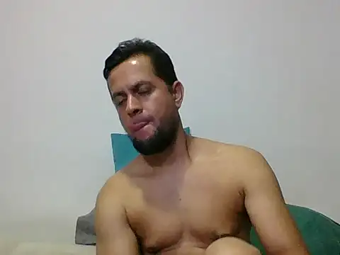 TRIISTAN_KING10 Live XXX-Chat