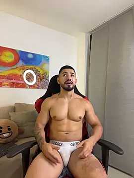 Chatroom XXX en direct de Ezzio_Scolaro