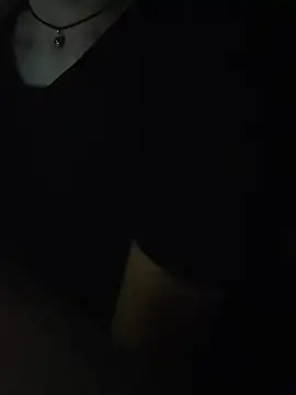 Aashikalaa 라이브 XXX 채팅