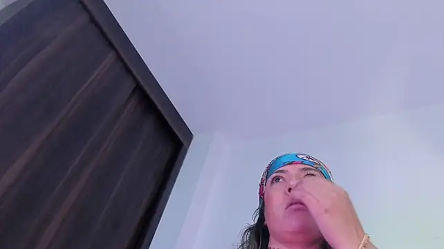 Živý XXX chat miaapril