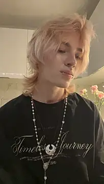 ixistudiomember Chat XXX live