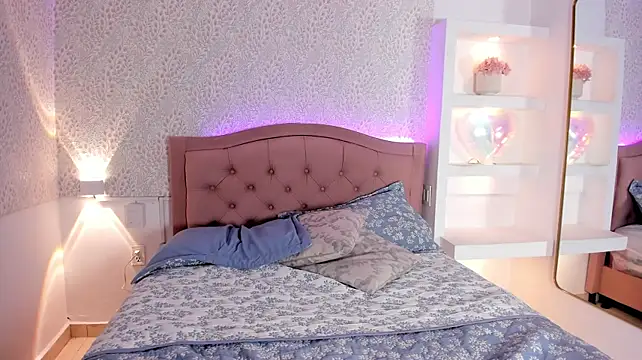 Chat XXX ao vivo de layla-Play