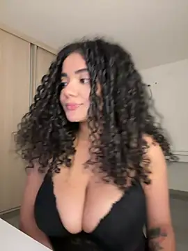 Czat XXX na żywo – Curlyierr