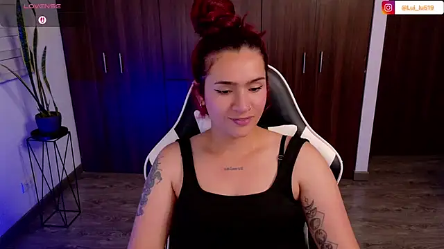 Chatroom XXX en direct de ImLui_lu
