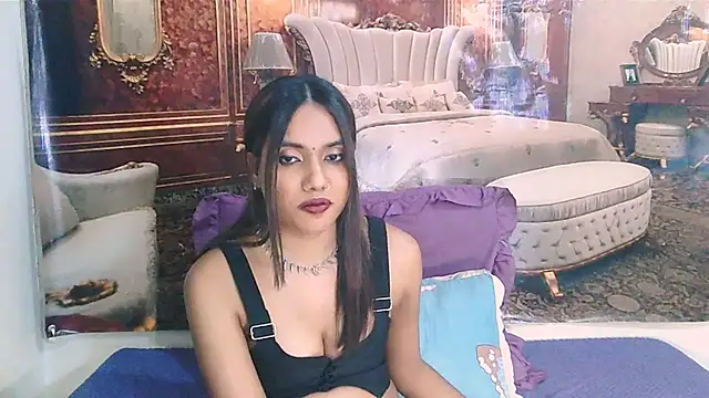 XXX chat uživo modela IndianSkies
