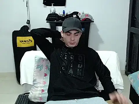 Вебкам-шоу Zac_Efront