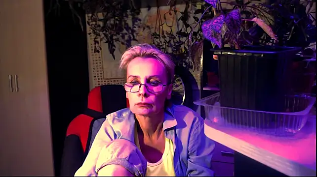 HelgaHimmelln Live XXX chat
