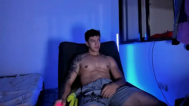 Axel_hendrick – Naživo XXX chat