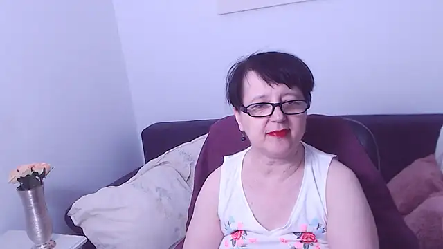 Chatroom XXX en direct de ChristaRose