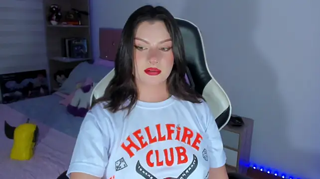 Chatroom XXX en direct de OphelianaRose33