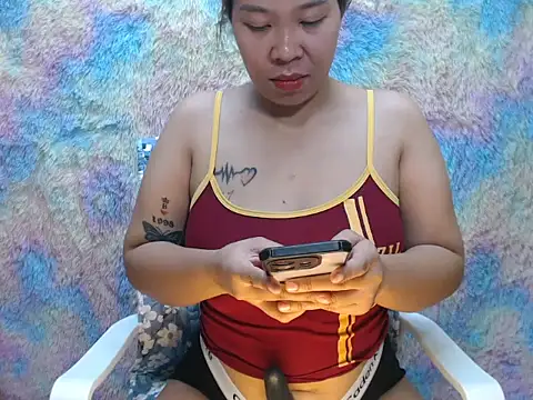 wild_rose69's Live XXX Chat