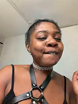 Chatroom XXX en direct de Ebony_Queeen