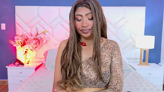 Kiara_Parker_ élő XXX-chatje