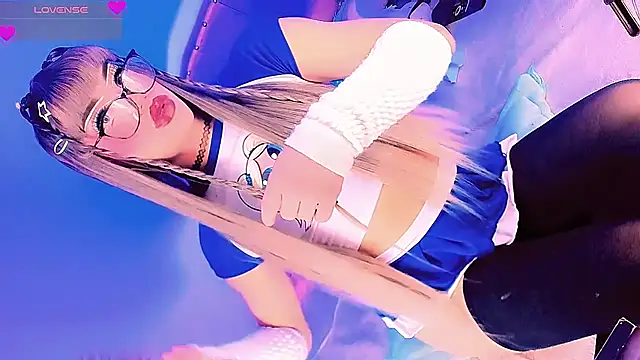 Shiaki_04 网络视讯表演