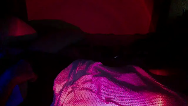 s_urpriseのライブXXXチャット
