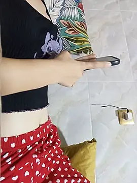 Sellena2 Adlı Modelin Canlı XXX Sohbeti