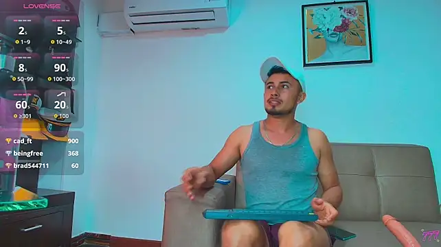 Valentiinoss élő XXX-chatje