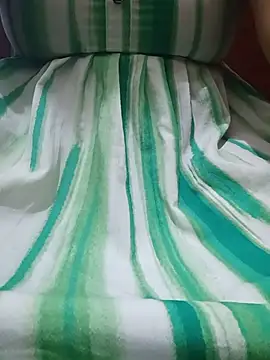 Roshta16 Show in webcam