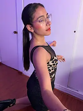 elegant__rouse's Live XXX Chat