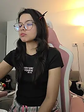 azumiichan Chat XXX live