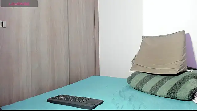 Tyler_axeln Live XXX chat