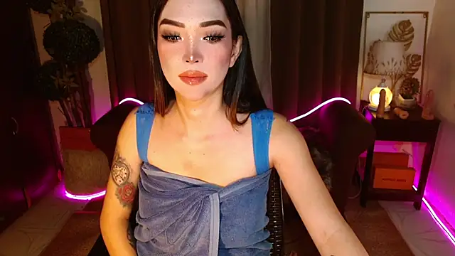 MouthWatering_Ayesha Adlı Modelin Web Kamerası Şovu