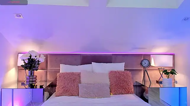 Živý XXX chat MiaMuse