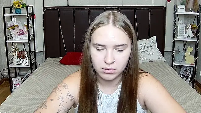 LauraHlotn Live XXX chat