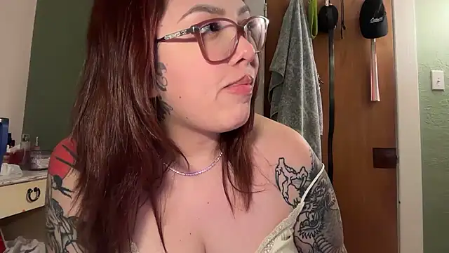Chat +18 de native_naya ao vivo