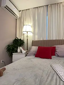 Živý XXX chat LillyNatty18
