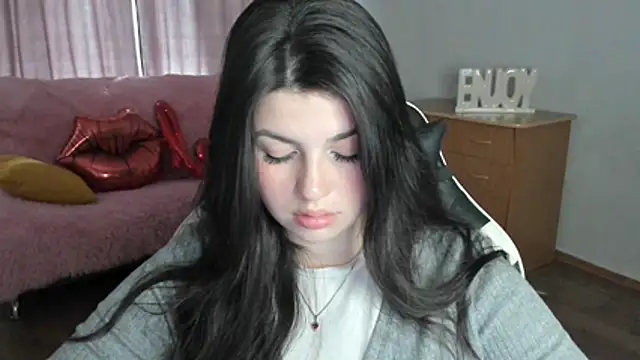 KisaModel Chat XXX live