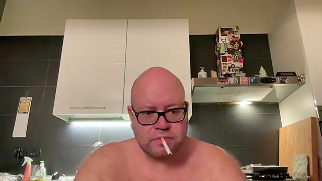 Živý XXX chat theitalianbear