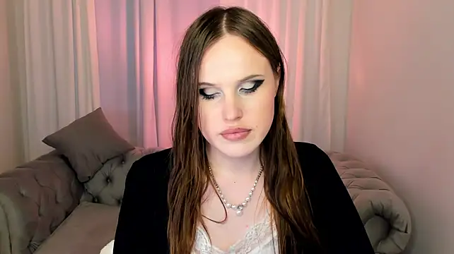 Chatroom XXX en direct de EffieMinki