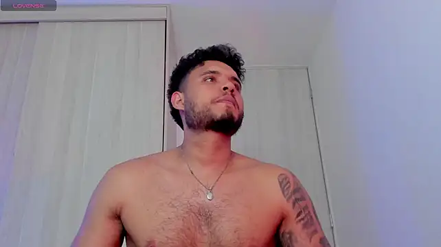AUSTINN_TORRESのウェブカメラショー