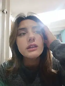 LuisaLean Adlı Modelin Canlı XXX Sohbeti
