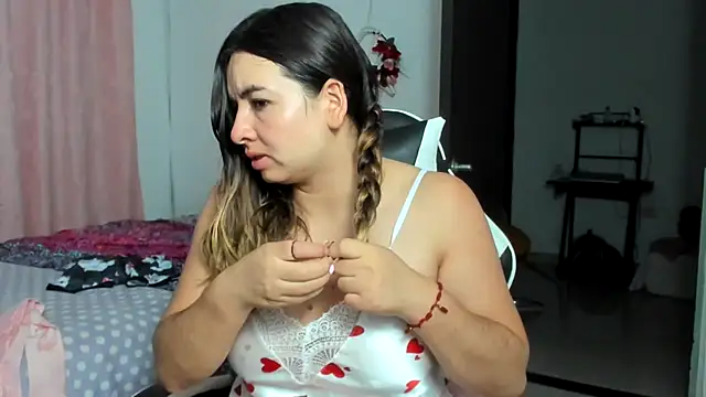 Chat +18 de __Emma__11__Lecat_ ao vivo